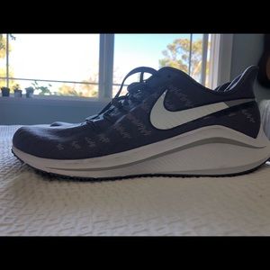 Nike Zoom Vomero 14